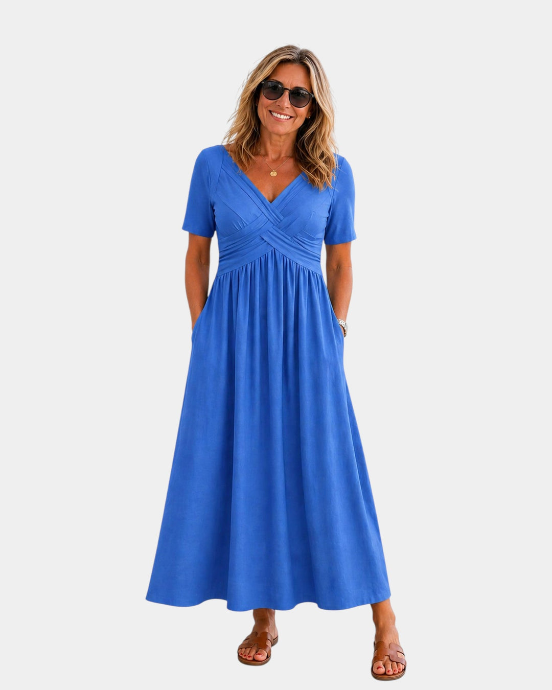 Adriennette | Robe avec décolleté en V croisé et poches