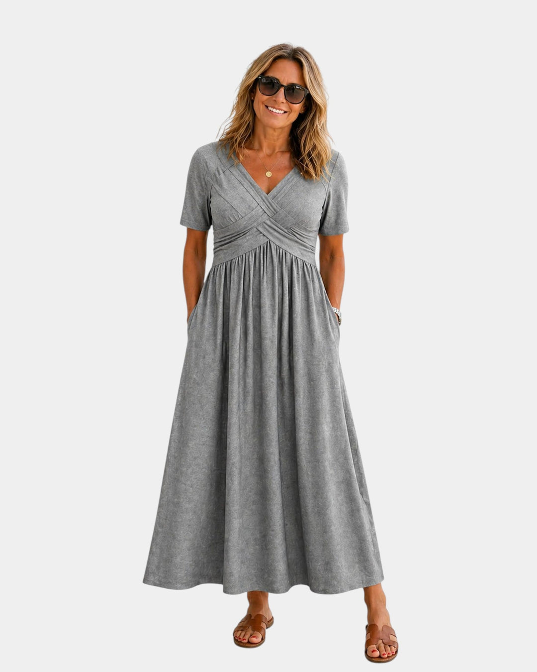 Adriennette | Robe avec décolleté en V croisé et poches