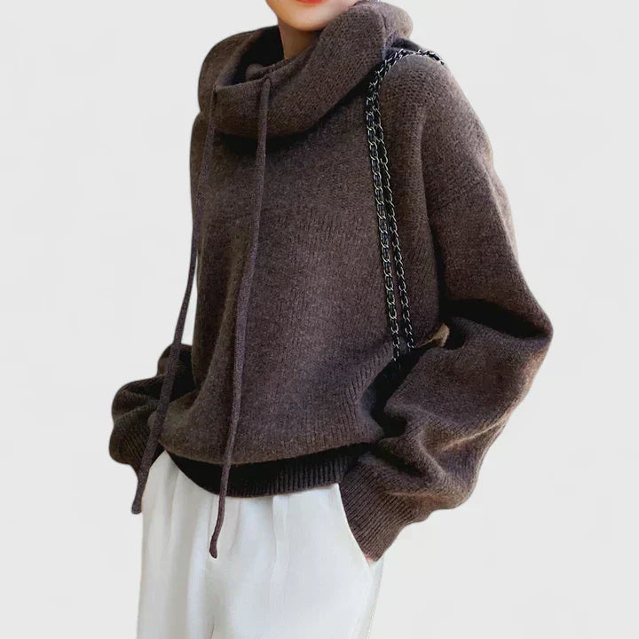Marie | Pull Douillet avec Col Haut et Capuche