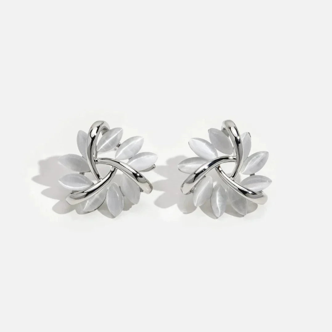 Charlotte | Boucles d'Oreilles en Or avec Fleurs d'Opale